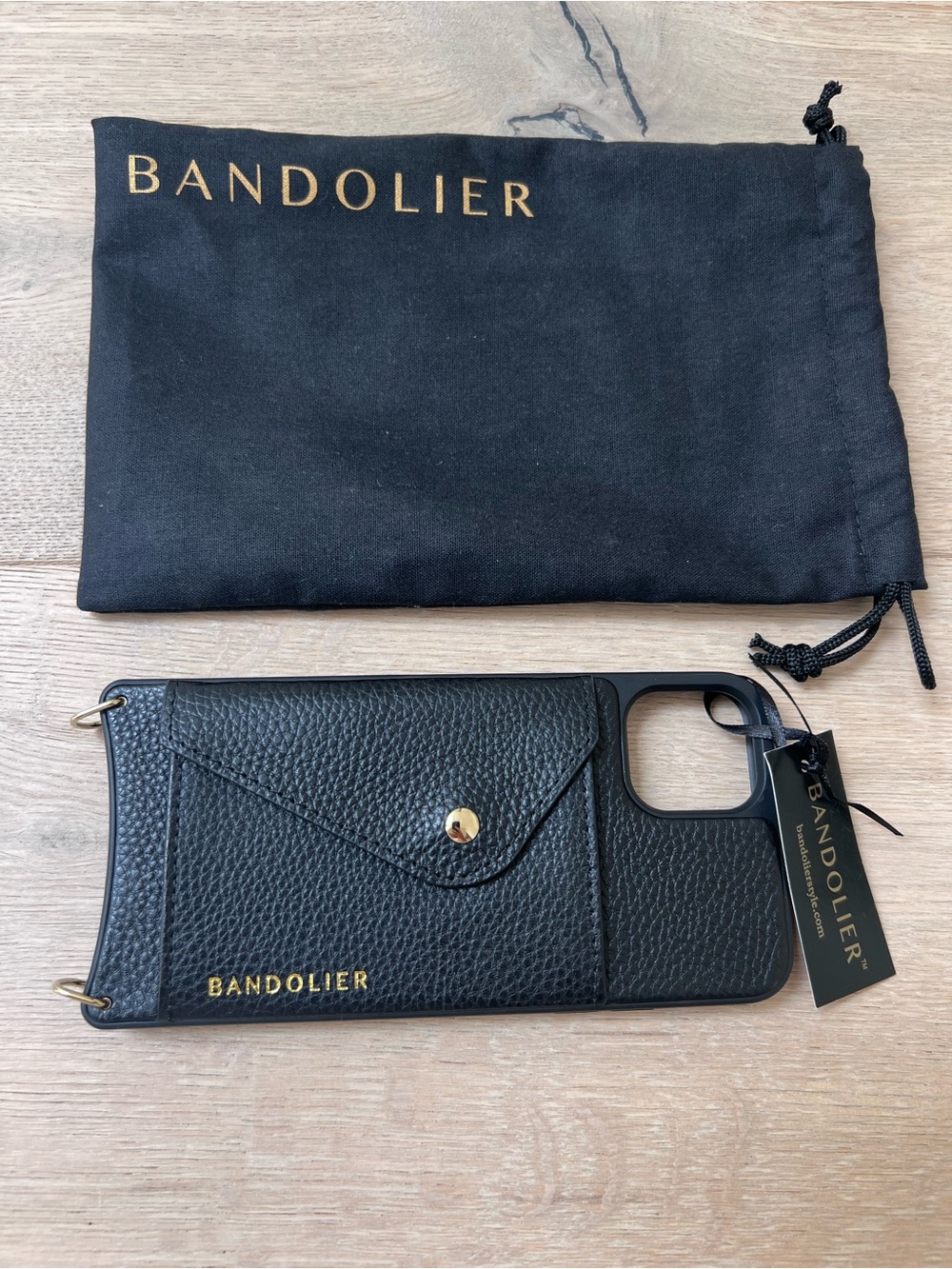 NEW Bandolier Black Pebbled Leather Card Pocket iPhone 11 Pro Max Case